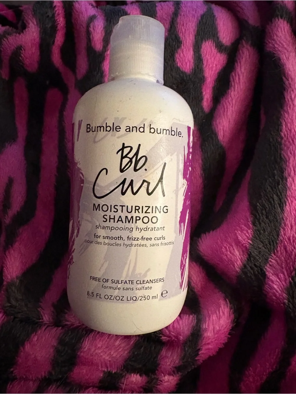 Bumble and bumble White & Purple Curl Moisturizing Shampoo Bottle